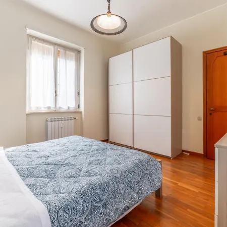 Apartamento Casa Giuli - Metro Jonio Roma