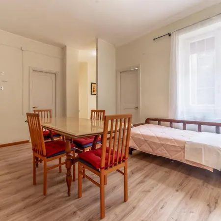 Apartamento Casa Giuli - Metro Jonio